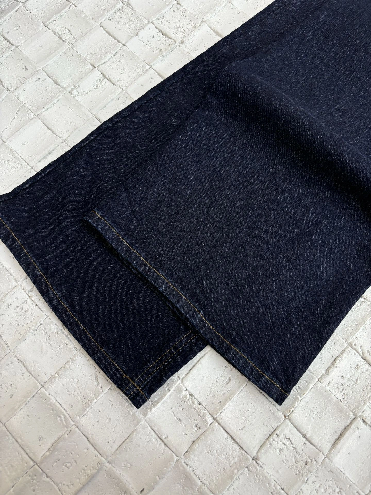 wg.luxury- 6iv593hy item:E-F363F1057